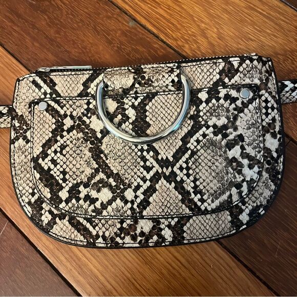 Zara Trafaluc Snakeskin Print Belt Bag - Picture 4 of 10